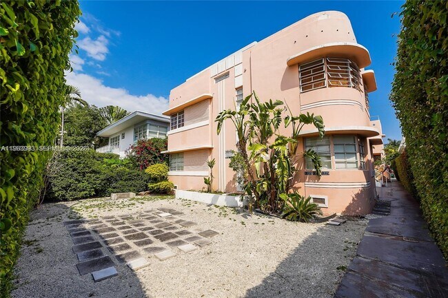 Building Photo - 1227 Euclid Ave