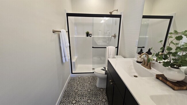 Building Photo - 49 Pheasant Ring Dr