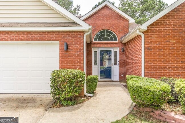 Building Photo - 215 Wingfield Way