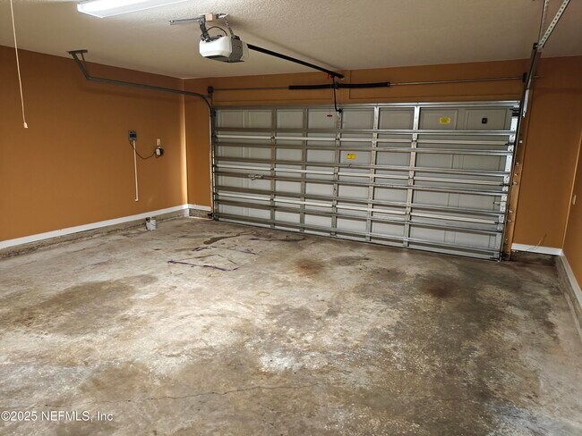 Building Photo - 7560 Devola Trail