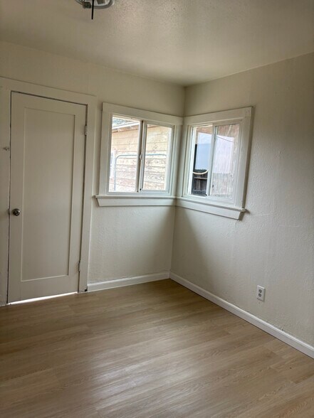 Building Photo - 15933 W Hanford Armona Rd