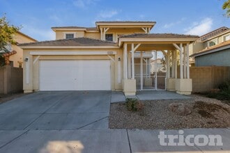 Building Photo - 2323 Grenadine Rd