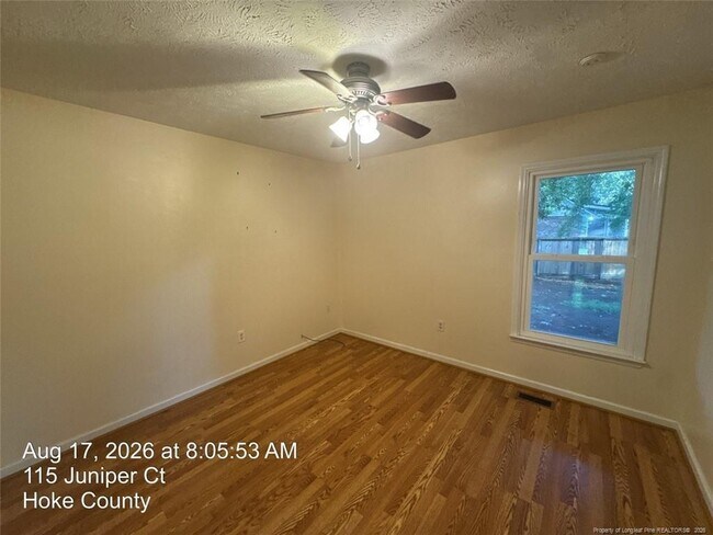 Building Photo - 115 Juniper Ct