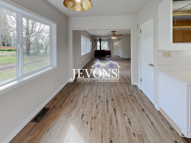 Building Photo - Jevons Property Management Presents 3 Bedrooms, 2.5 Bathrooms Two-Story Single-Family Home in New...