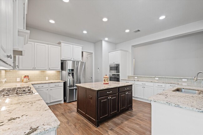 Building Photo - 13207 Itasca Pine Dr