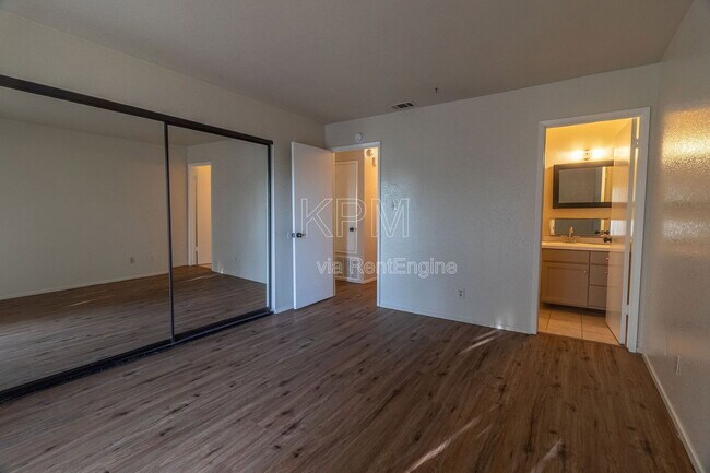 Building Photo - 1311 W Century Blvd