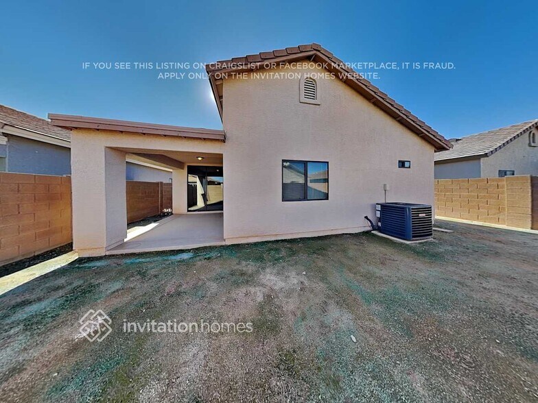 Building Photo - 922 W St Kateri Ave