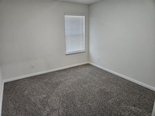 Building Photo - 903 Emerald Gate Dr