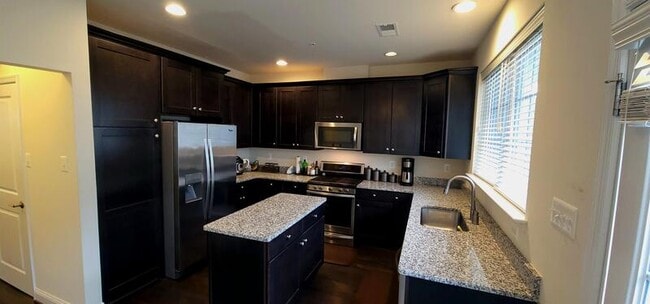 Building Photo - 5757 Richards Valley Rd