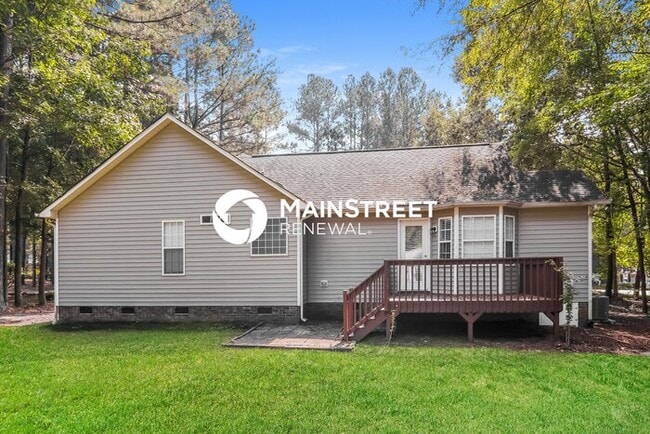 Building Photo - 3 Bedroom Pet-Friendly Home in CLAYTON, NC...