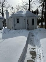 Building Photo - 28B Knapp Rd