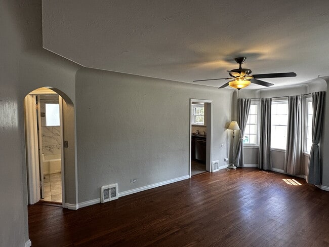 Building Photo - Charming 3-Bed Retreat with Finished Basem...