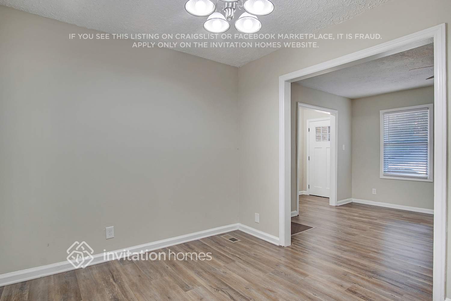 Building Photo - 1429 David Cir