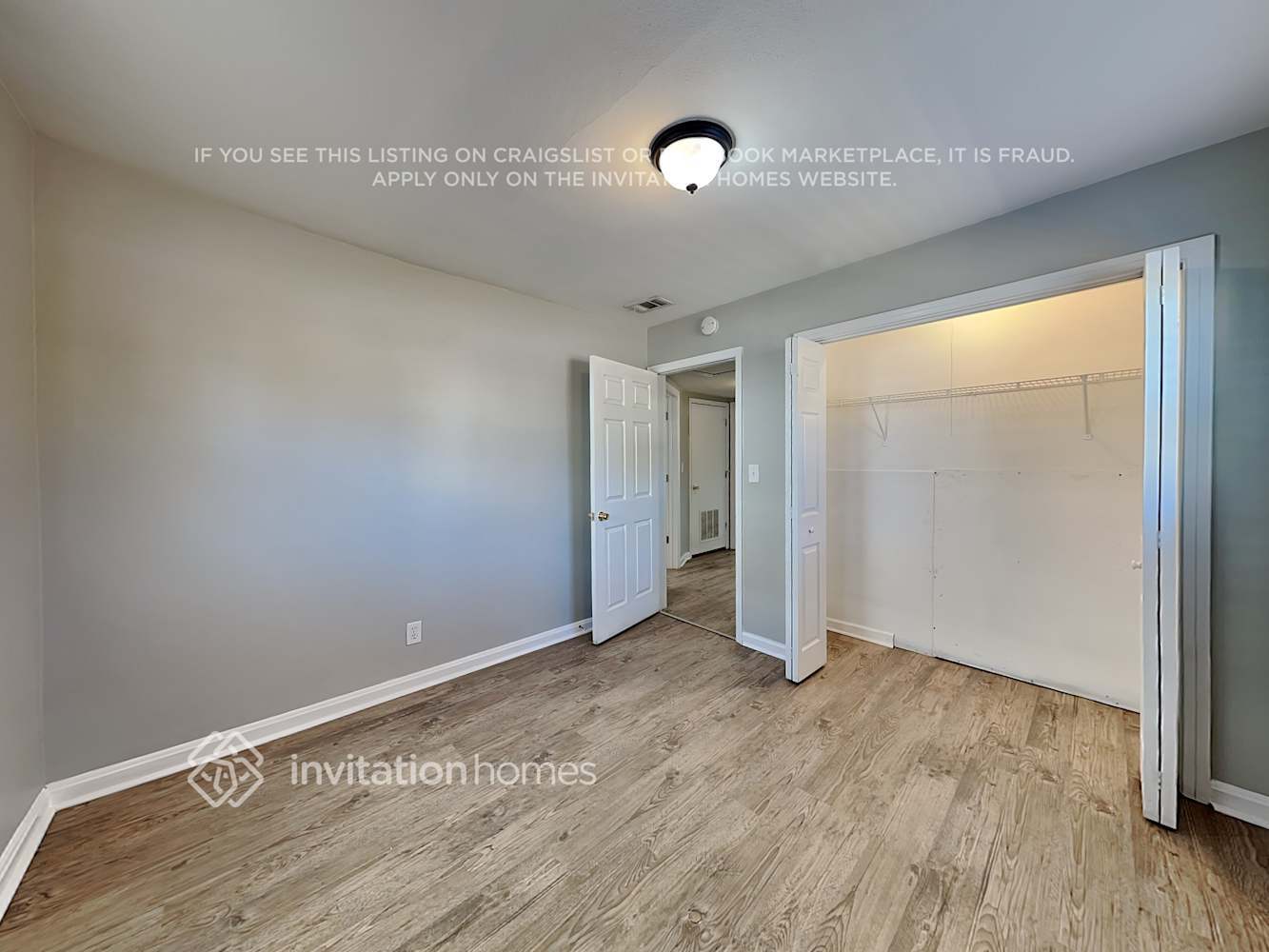 Building Photo - 429 7th St N