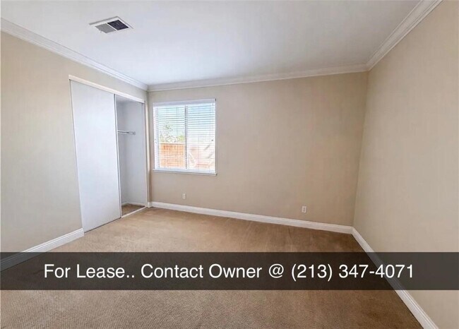Building Photo - 27813 Canyon Hills Way