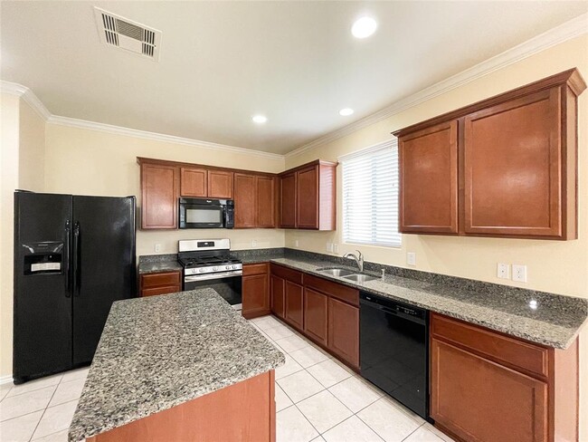 Building Photo - 5218 Hickory Harvest Dr