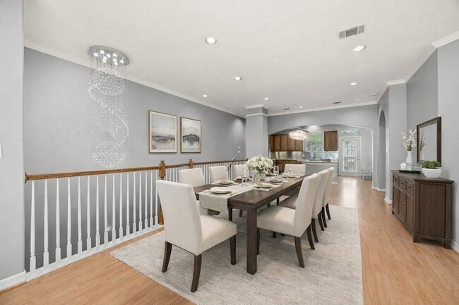 Building Photo - 7930 Stoneyway Dr