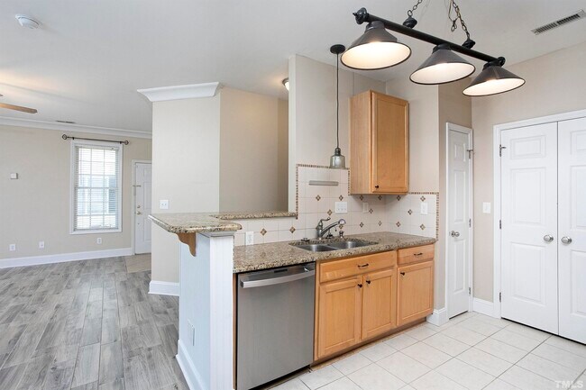 Building Photo - 2311 Kudrow Ln