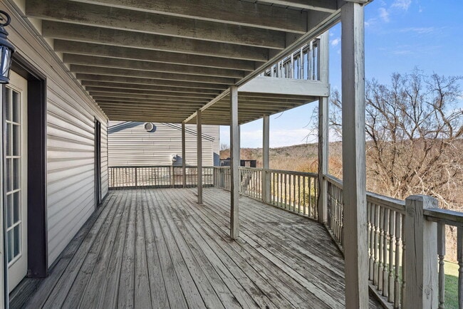 Building Photo - 42 Irish Hills Blvd