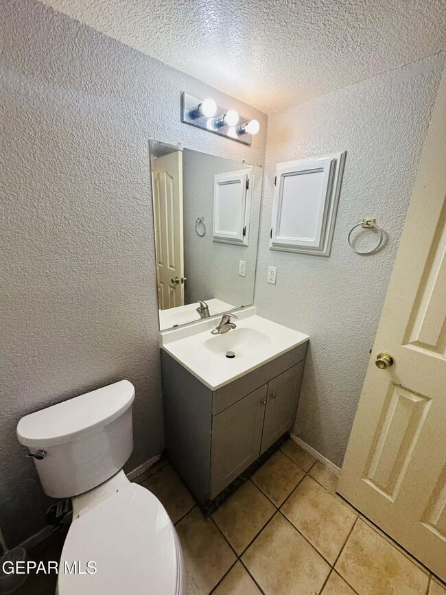 Building Photo - 1449 Sara Danielle Pl