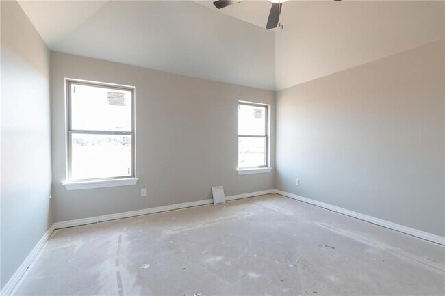 Building Photo - Brand NEW 3 Bedroom 2 Bathroom Home in Tuscany Lakes (Piedmont Schools) with Storm Shelter and Sp...