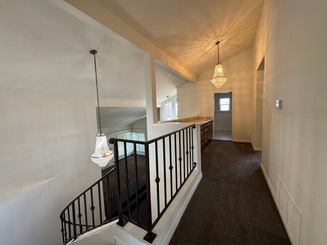 Building Photo - 4925 Regla Ct