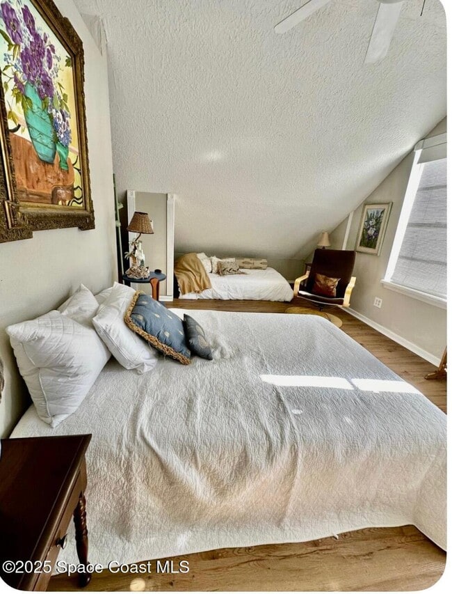 Building Photo - 1467 Guava Ave