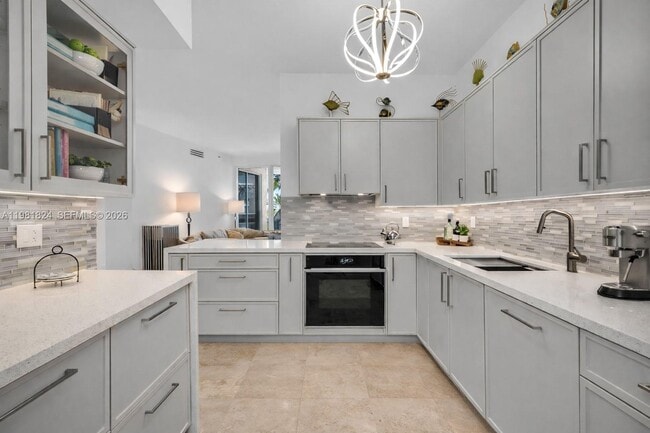 Building Photo - 400 Alton Rd