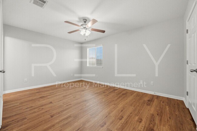 Building Photo - PM2-LH412 Carl Shipp Dr