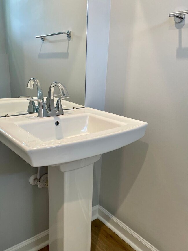 Building Photo - 3005 Edgemead Cir NW