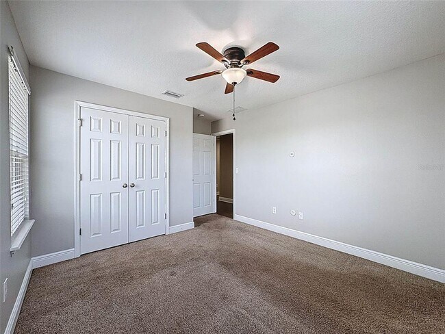 Building Photo - 1606 Feather Grass Loop