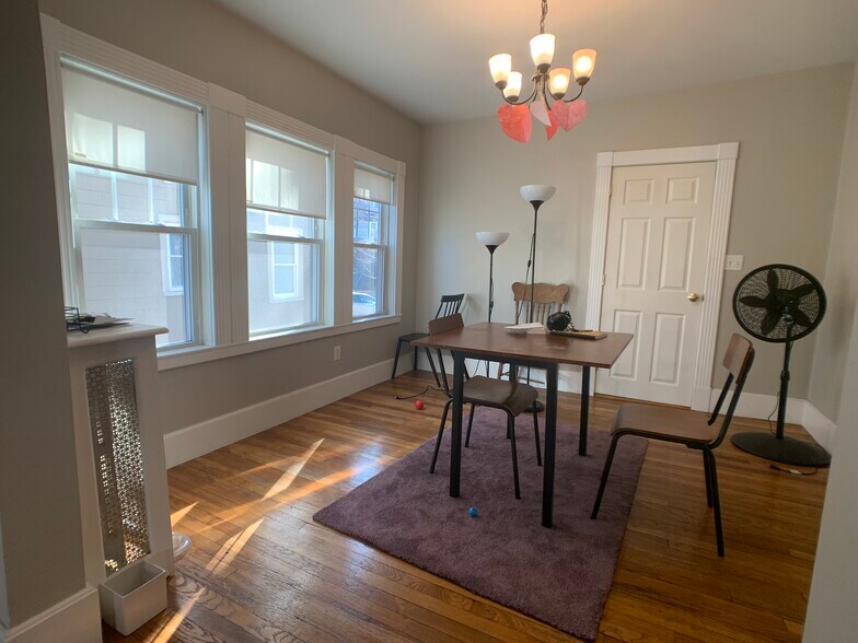 Building Photo - 9 Wilson Park