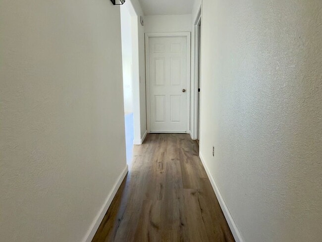 Building Photo - 3Bedroom 2Bathroom Home in Lake Havasu City