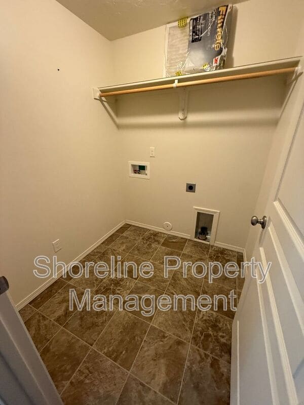 Building Photo - 101 N Voyage Ave