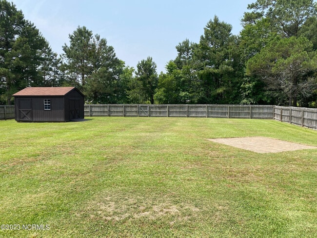 Building Photo - 1007 Azalea Trail