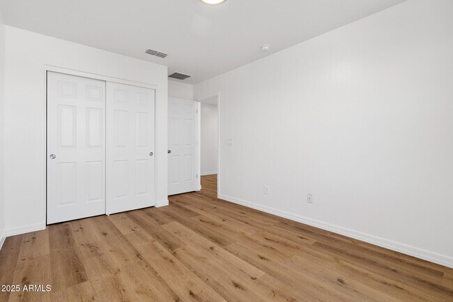 Building Photo - 11723 W Port Au Prince Ln