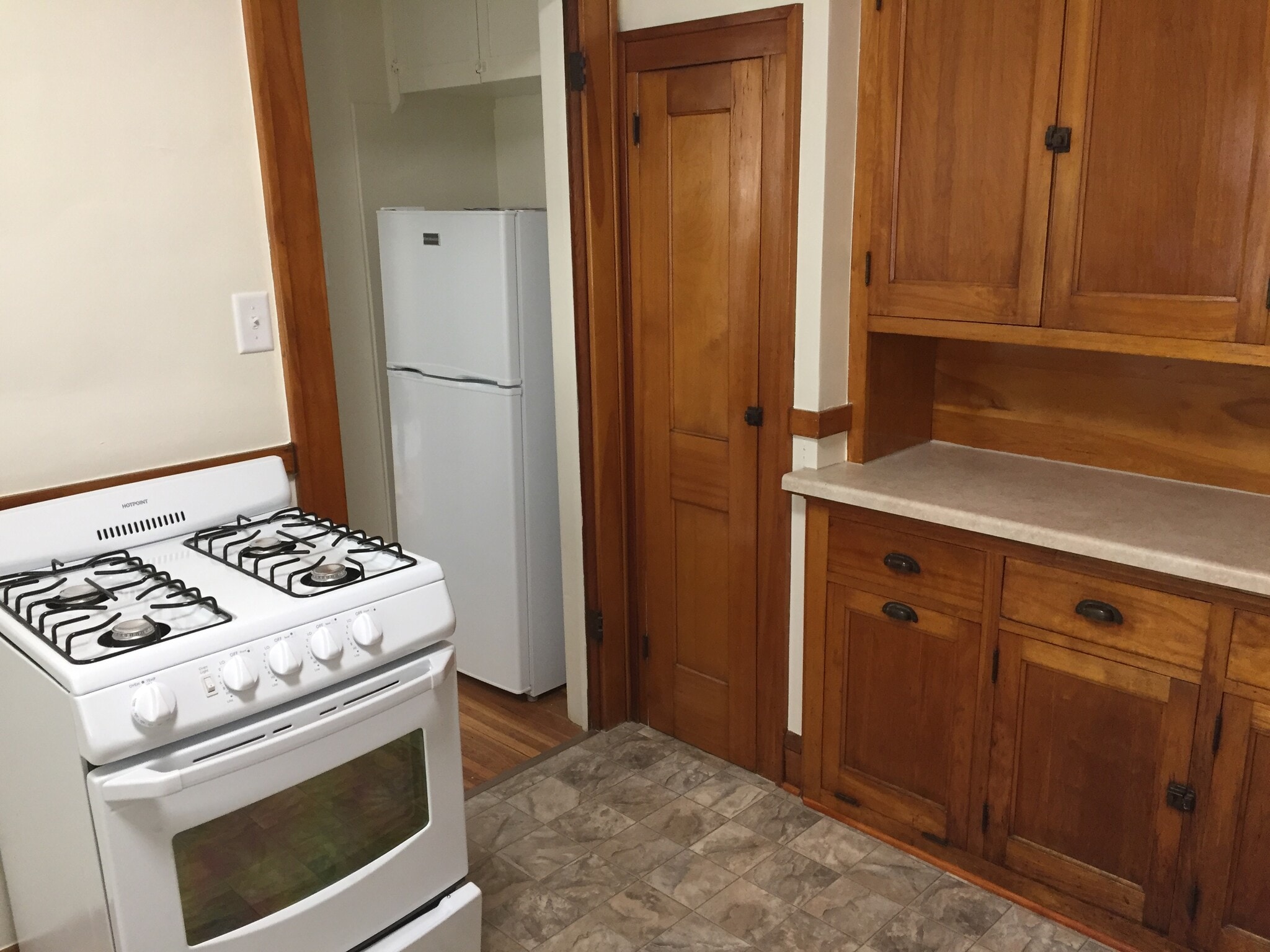 Building Photo - 3036 37th Ave S