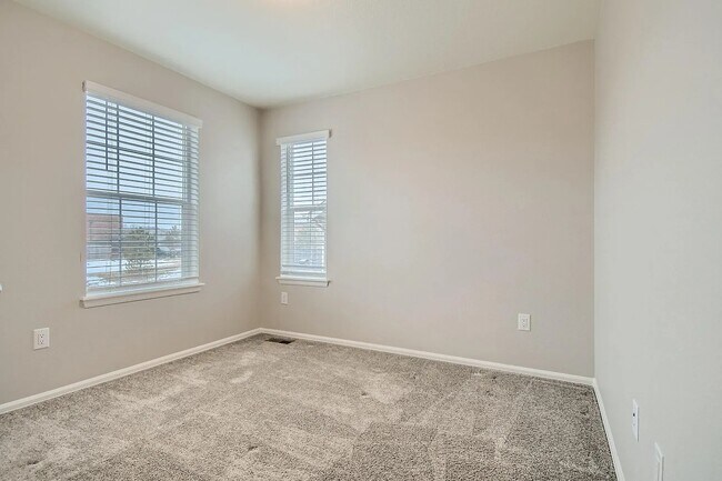 Building Photo - 14064 Harrison St.