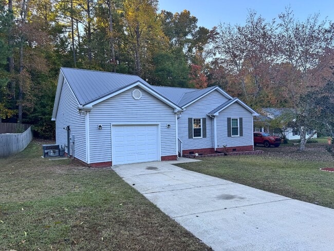 Building Photo - Well Maintained Ranch Style Home in Garner!