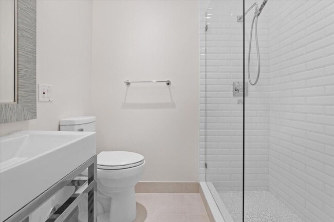 Building Photo - 1635 Seabreeze Blvd