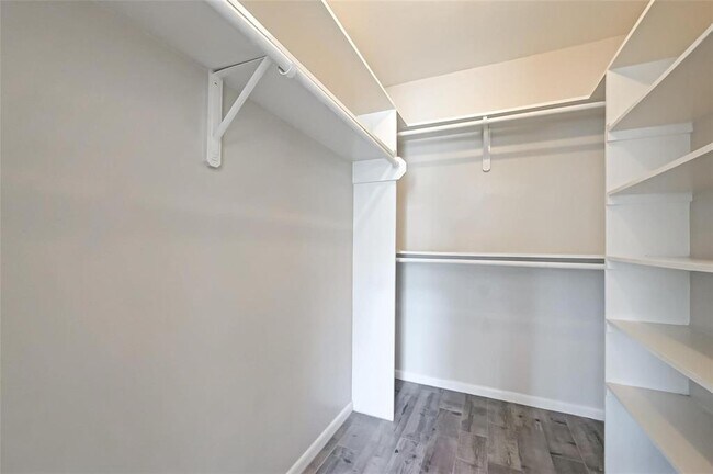 Building Photo - 2250 Bering Dr
