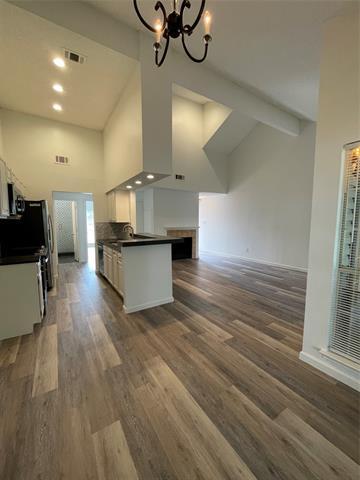 Building Photo - 2506 Wedglea Dr