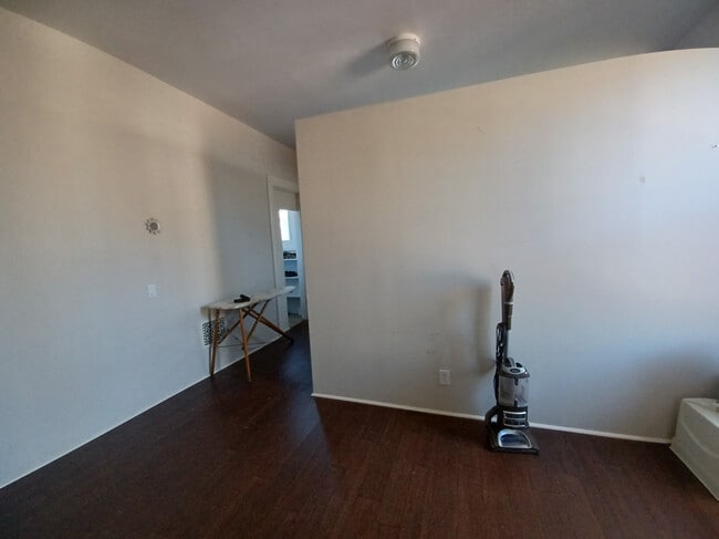 Building Photo - 3507 Clifton Ave