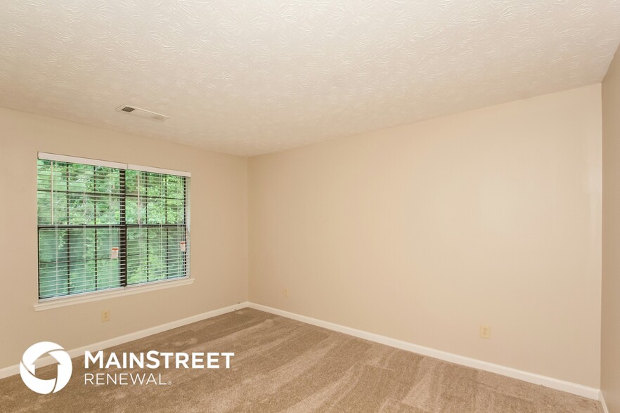 Building Photo - 840 Heritage Oaks Dr