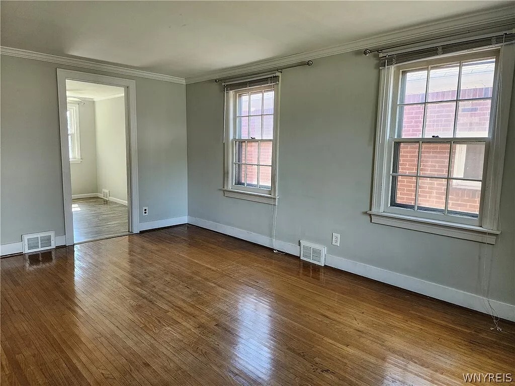 Building Photo - 42 Onondaga Ave