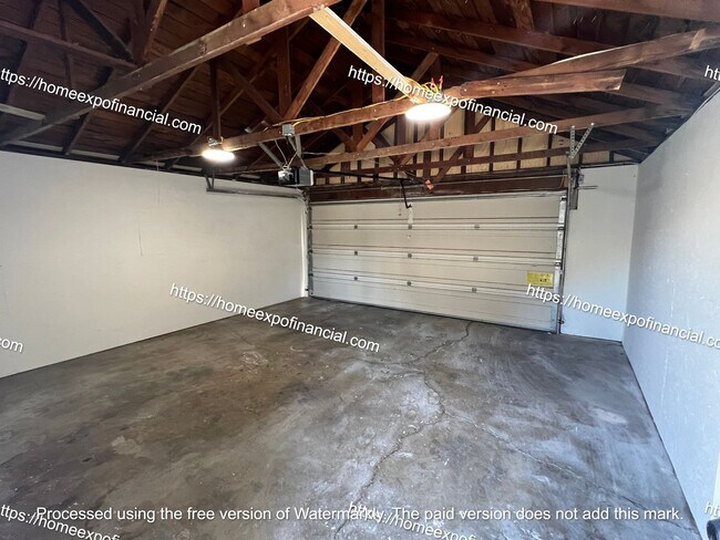 Building Photo - Nice Home For Rent