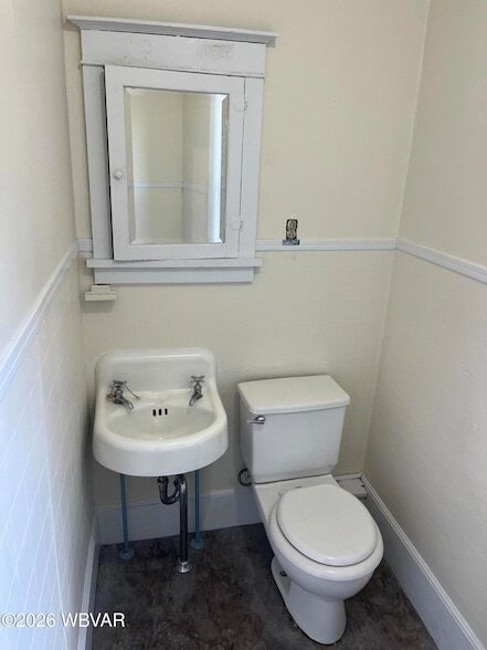 Building Photo - 336 Hastings St