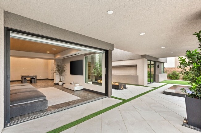 Building Photo - 11142 San Terrazo Pl