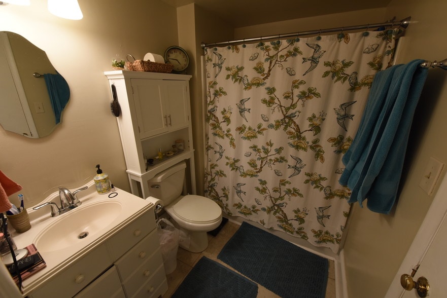 Building Photo - 55 Hanover Cir