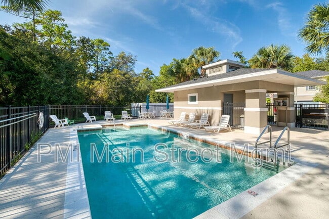 Building Photo - 689 Evening Sky Dr